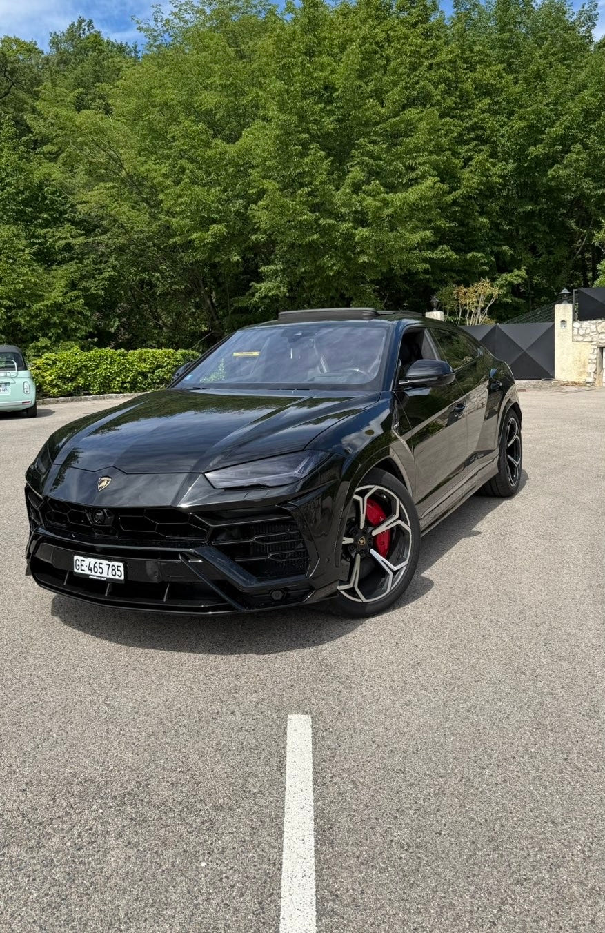 Lamborghini Urus 1500€/jour